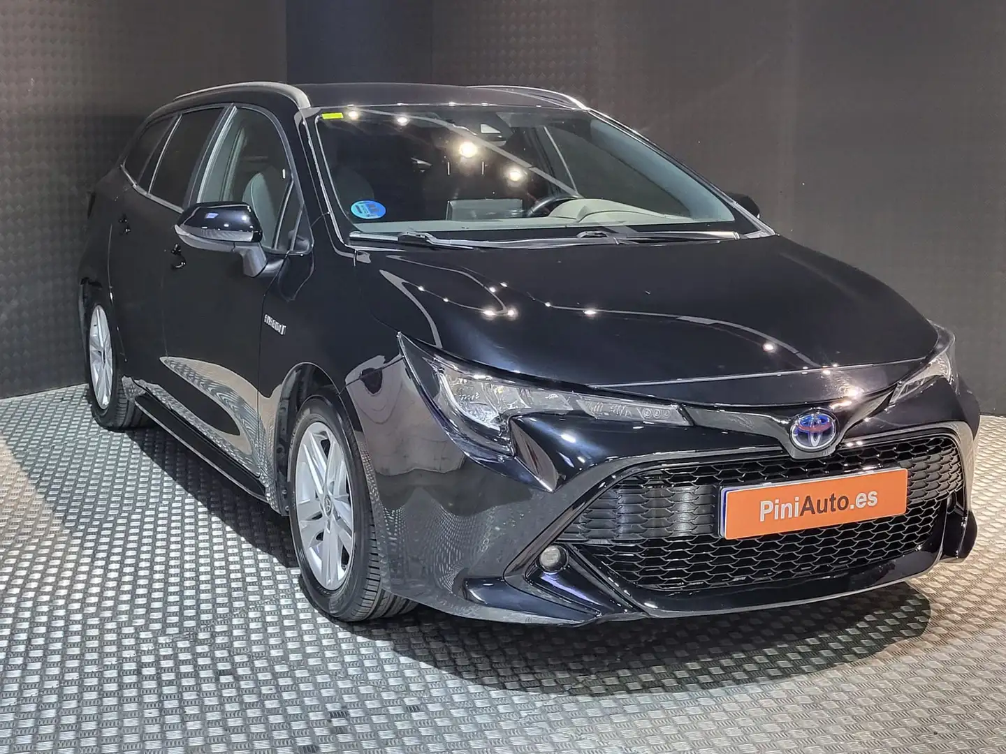 Toyota Corolla 1.8 125cv E-CVT Active Tech Negro - 2