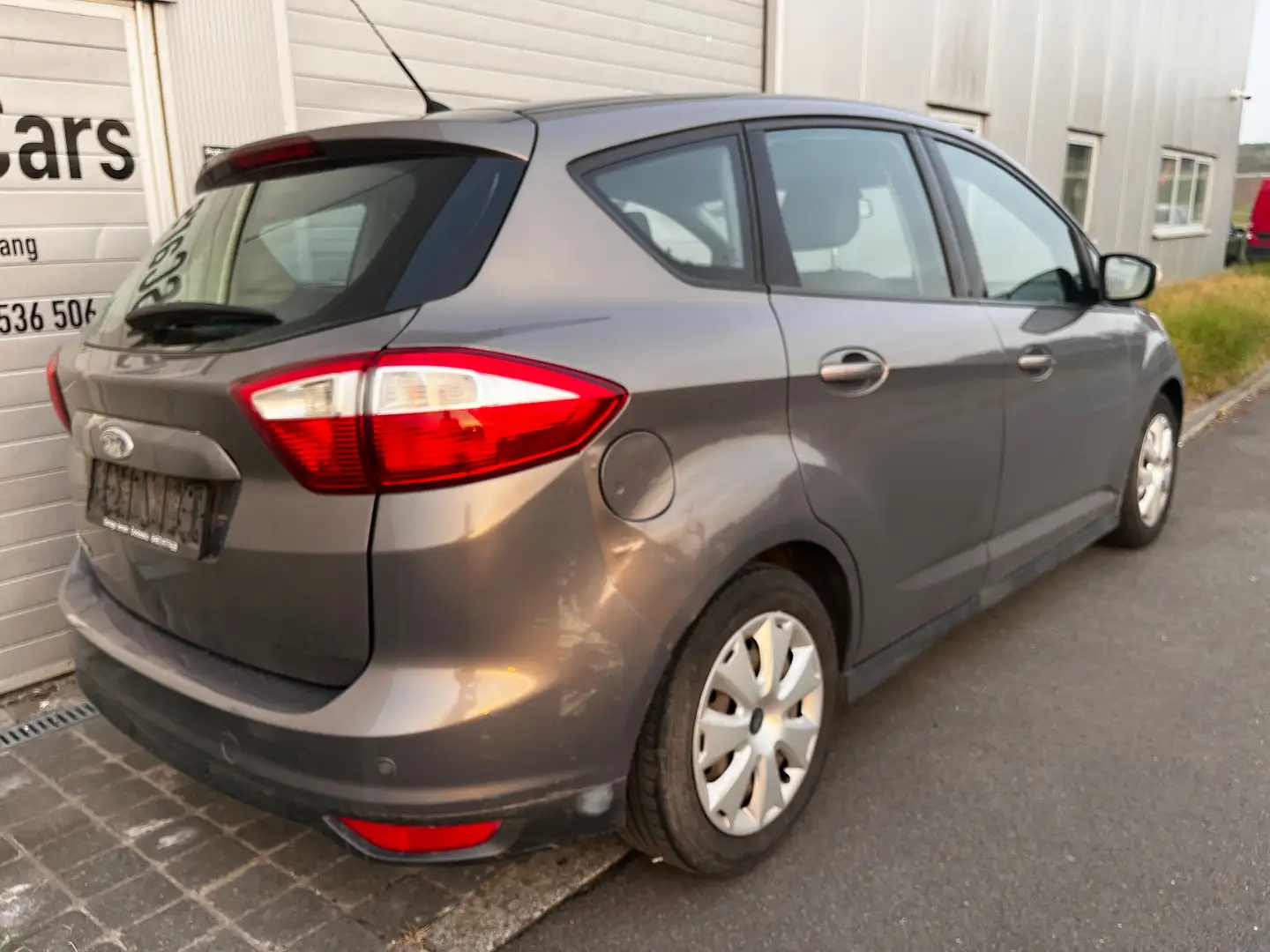 Ford C-Max C-MAX 1.6 Ti-VCT / PDC/ AIRCO / CAMERA / NAVI Grijs - 2