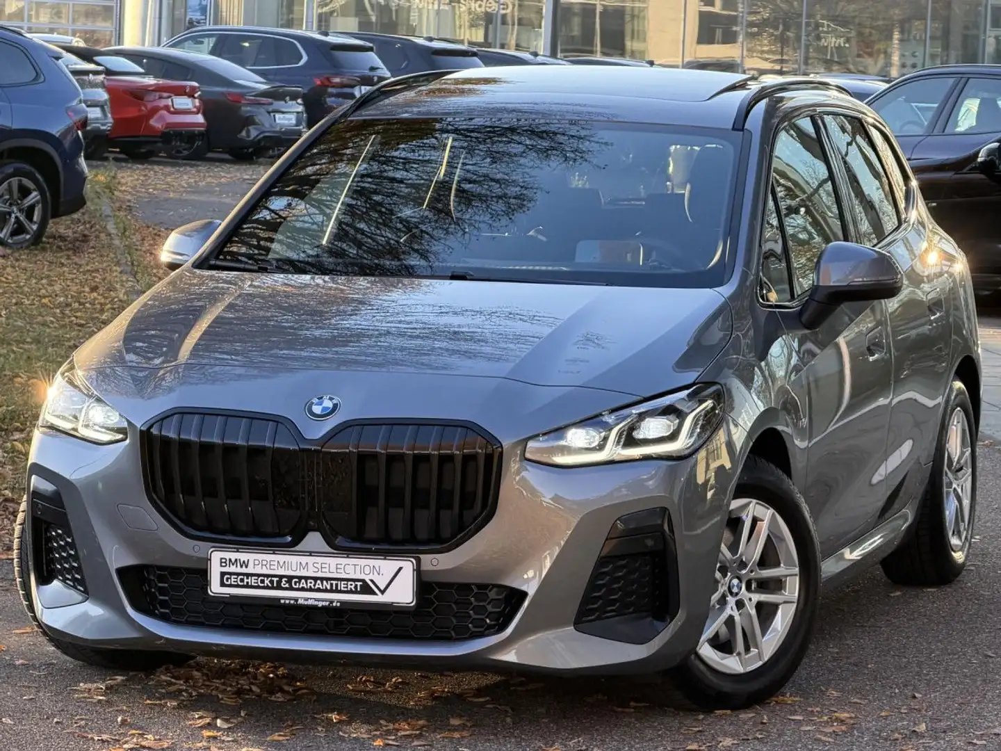 BMW 220 i AT.M Sport HUD ACC SuView PanoD.Driv/P+ AHK Gris - 2