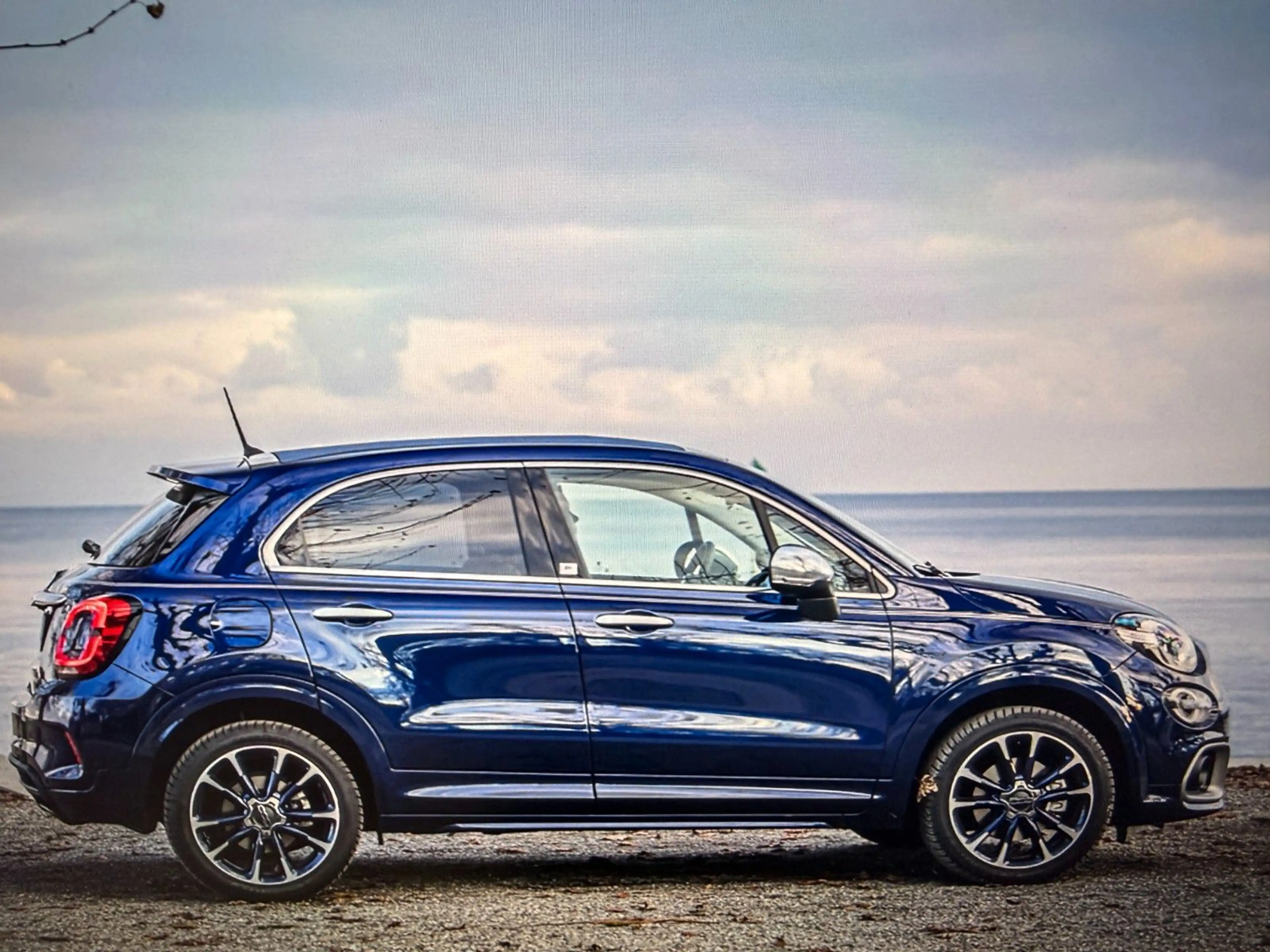 Fiat 500X Yacht Club Capri — photo 7