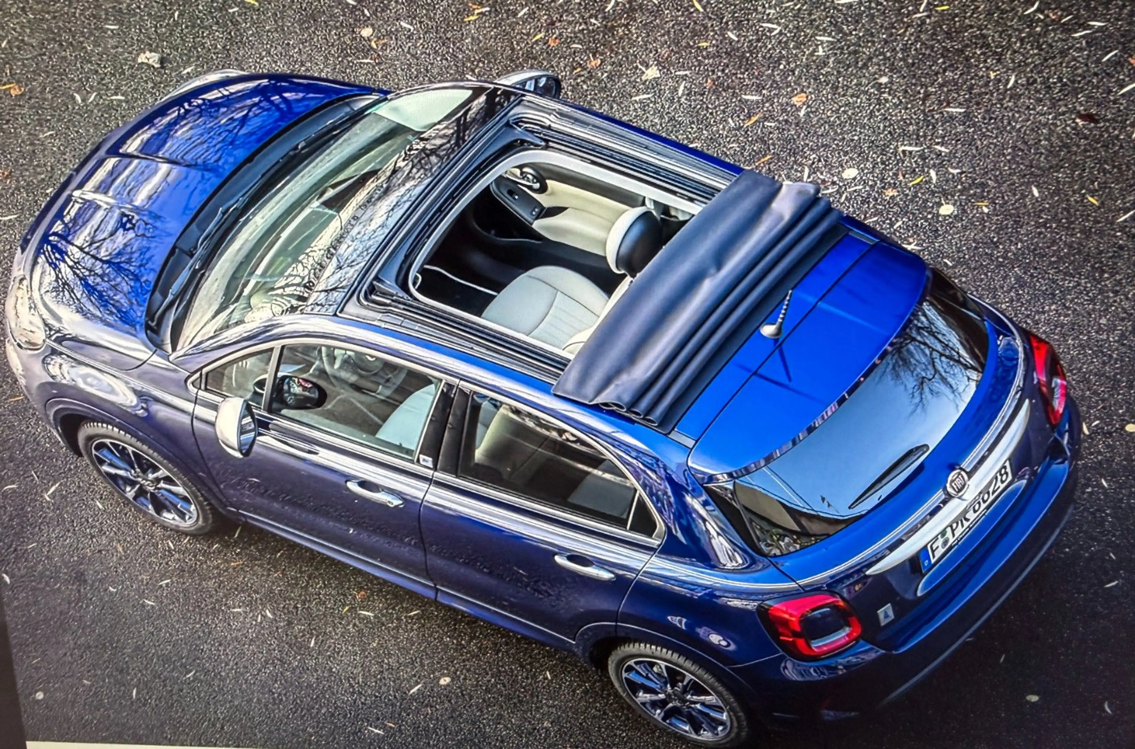Fiat 500X Yacht Club Capri — photo 9