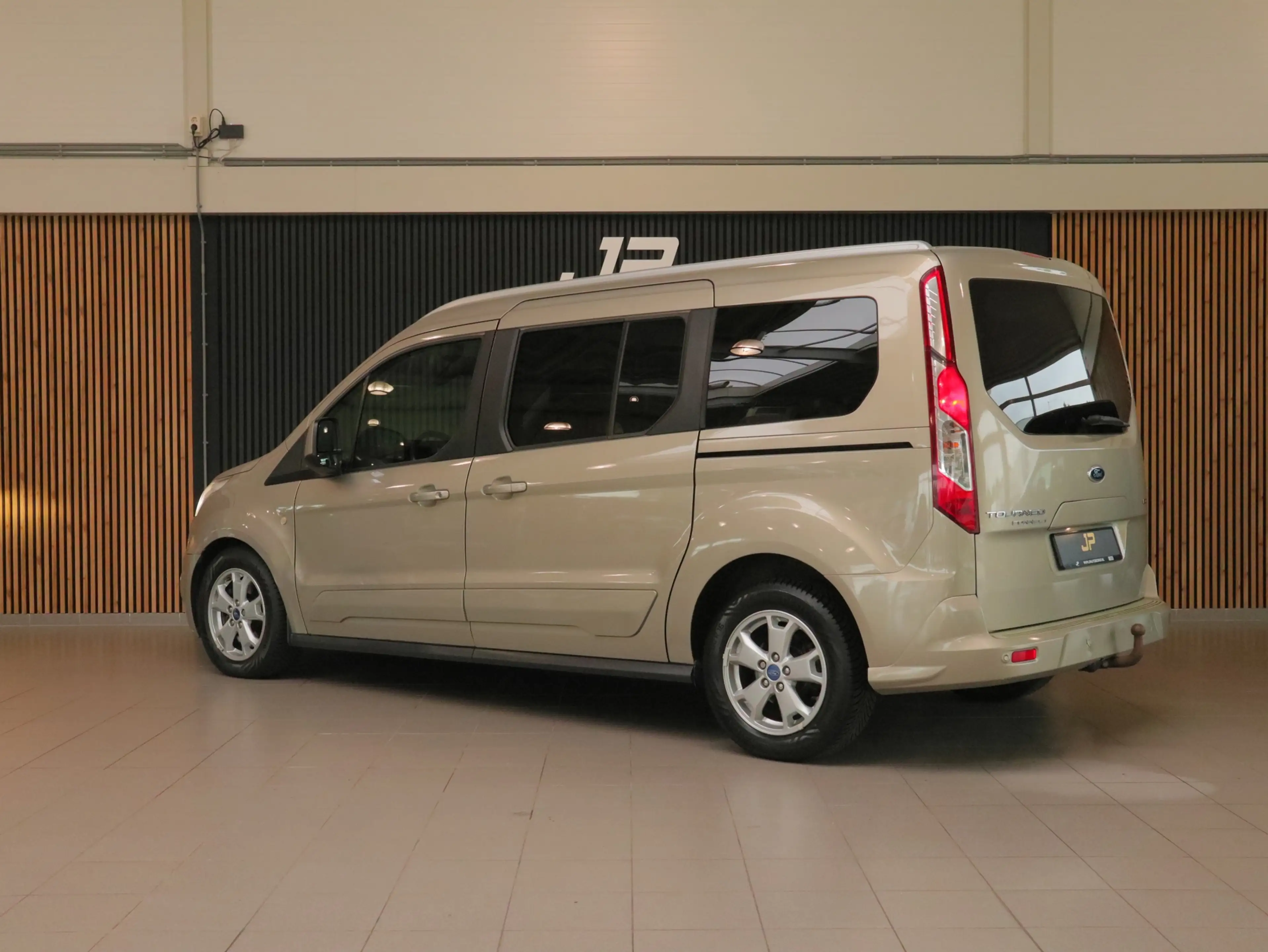 Ford Tourneo Connect Grand 1.6 Titanium AUTOMAAT|PANO|TREKHAAK|PDC|CRUI — photo 5