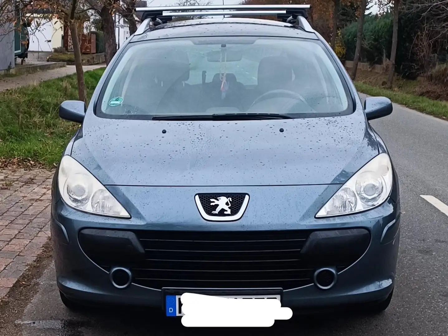 Peugeot 307 307 HDi 110 OXYGO Серебристый - 1