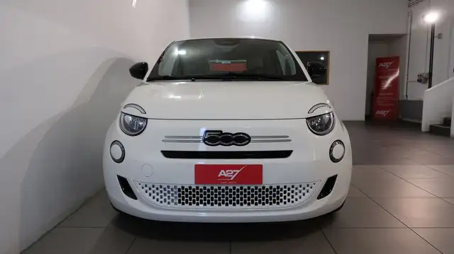 Fiat 500 view 8