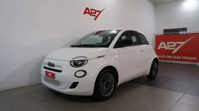 2026 Fiat 500 in White for sale