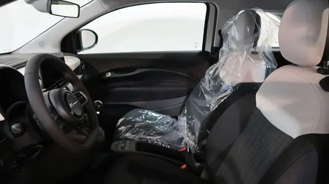 Fiat 500 view 7