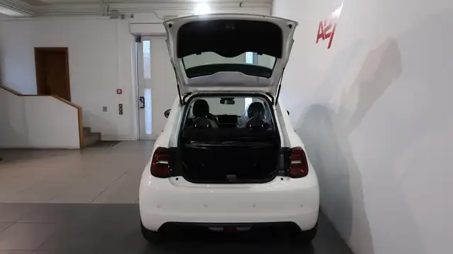 Fiat 500 view 12
