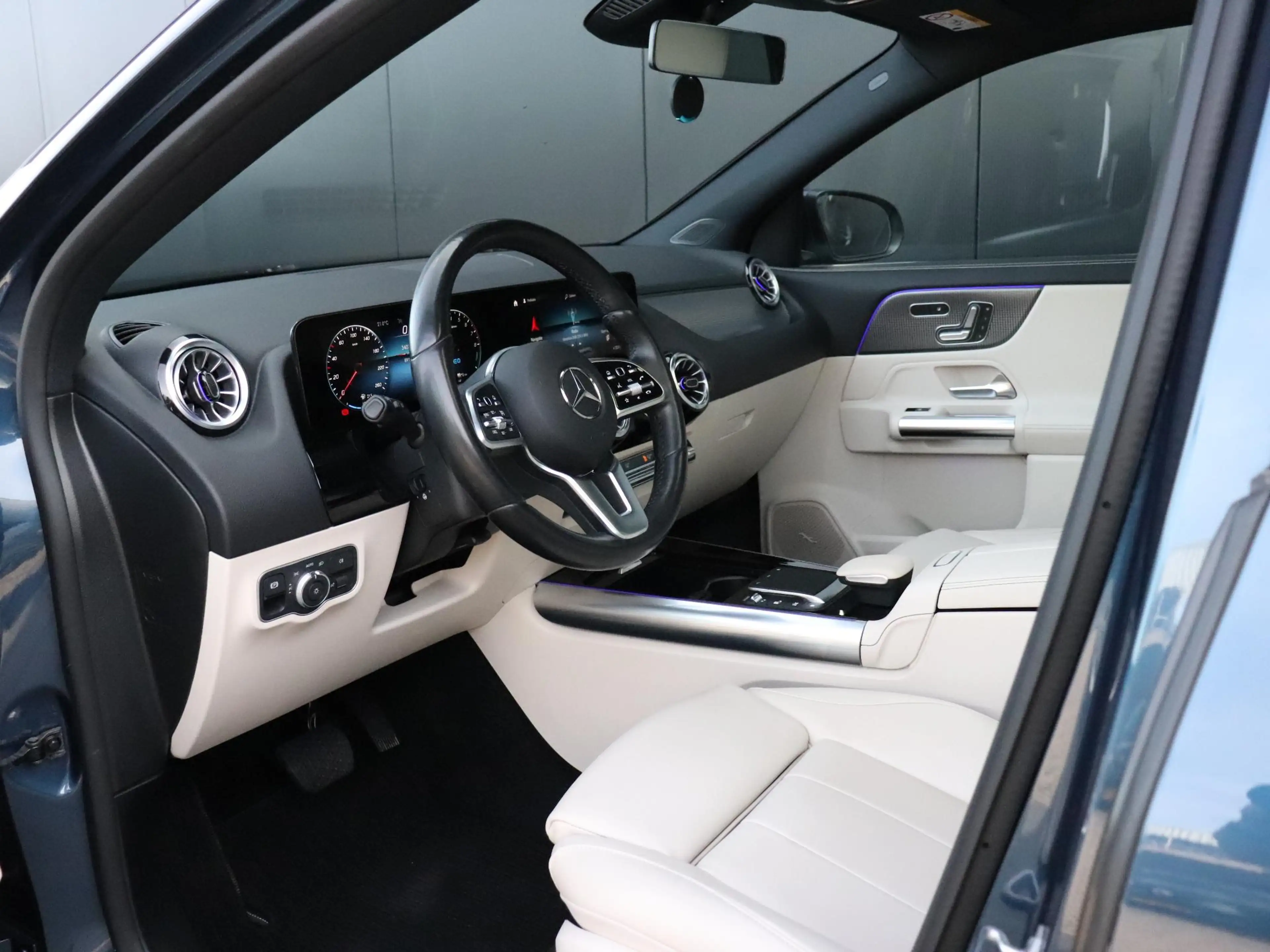 Mercedes-Benz GLA 250 e AMG Line | LEDER | MEMORY | PANO-DAK | CAMERA | — photo 14