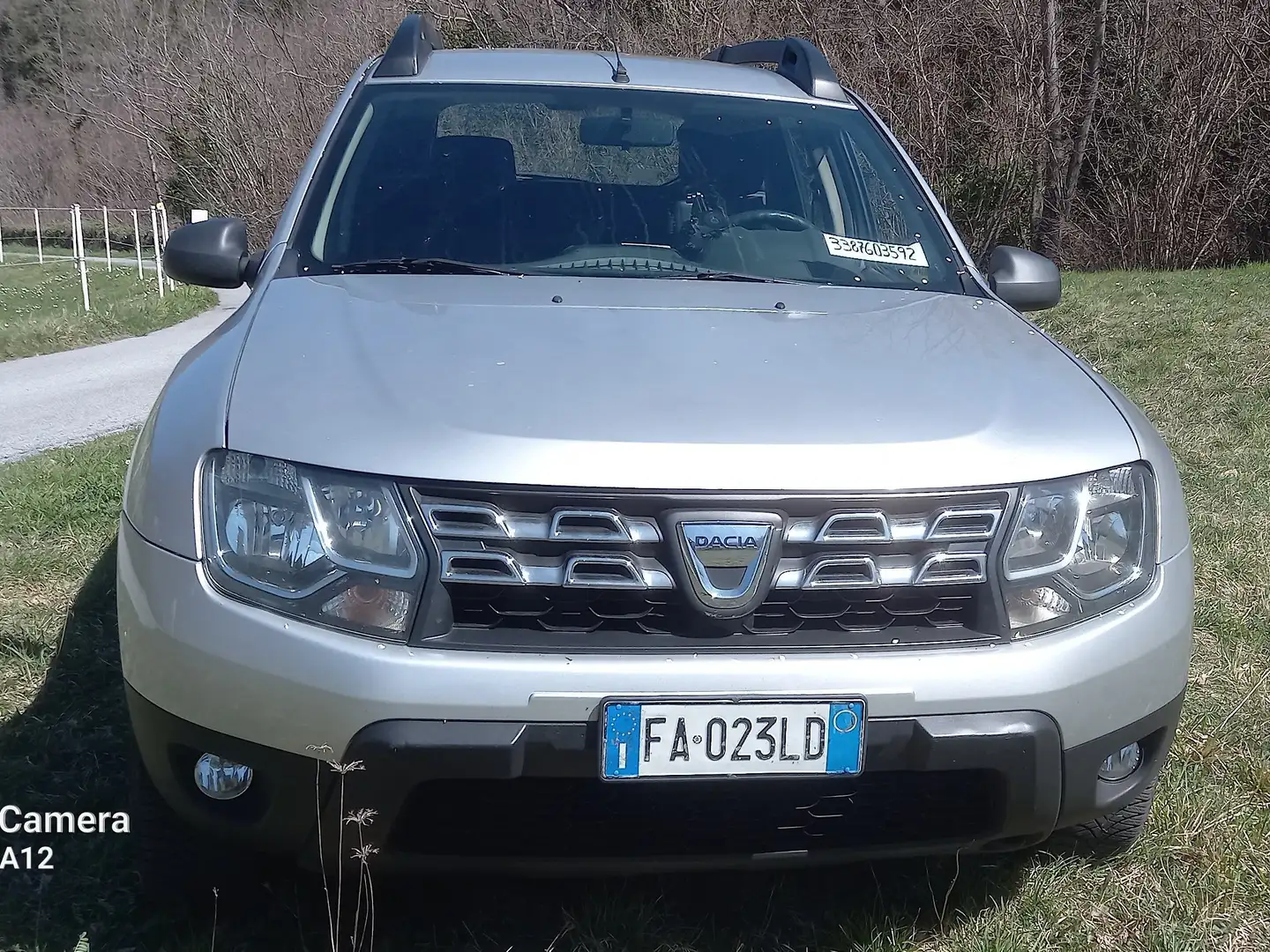 Dacia Duster Duster 1.6 Laureate Gpl 4x2 105cv Ezüst - 1