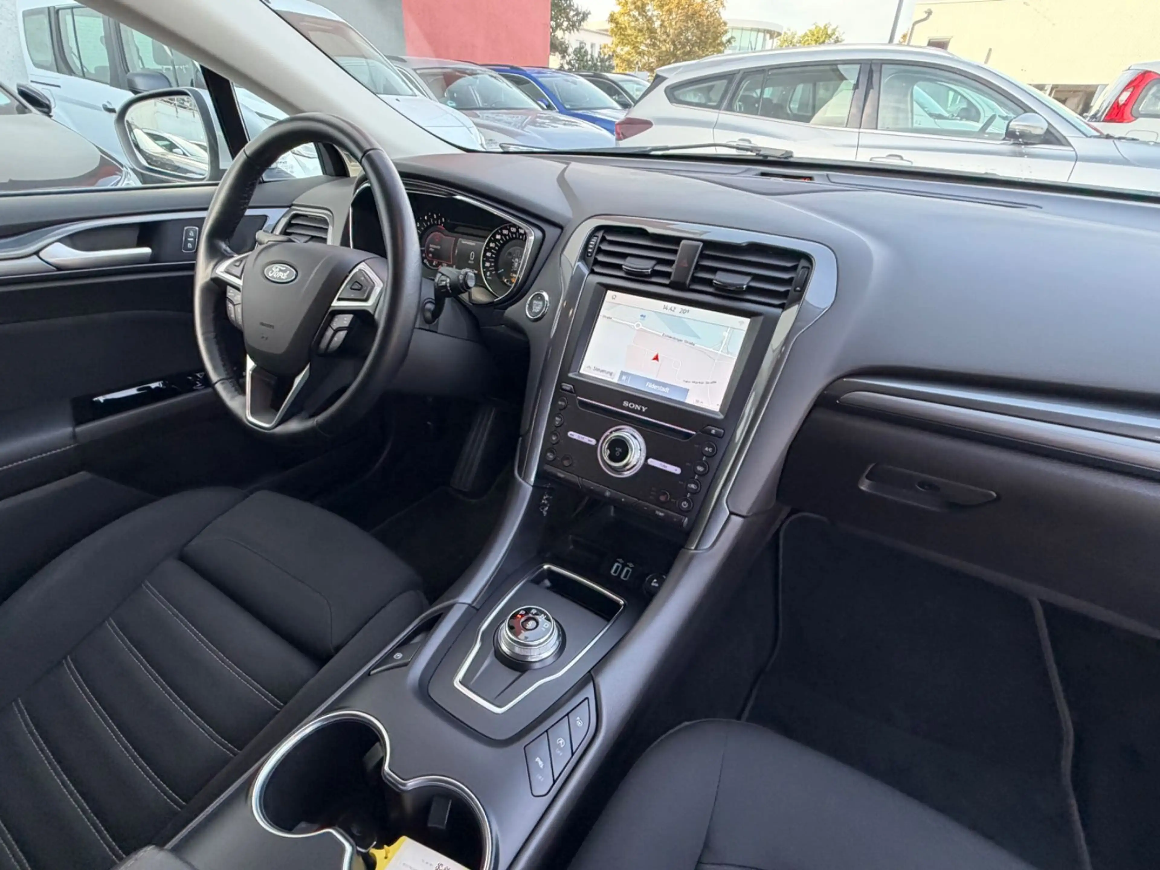 Ford Mondeo Turnier 2.0 ECOB Titanium/Panorama/ACC — photo 8