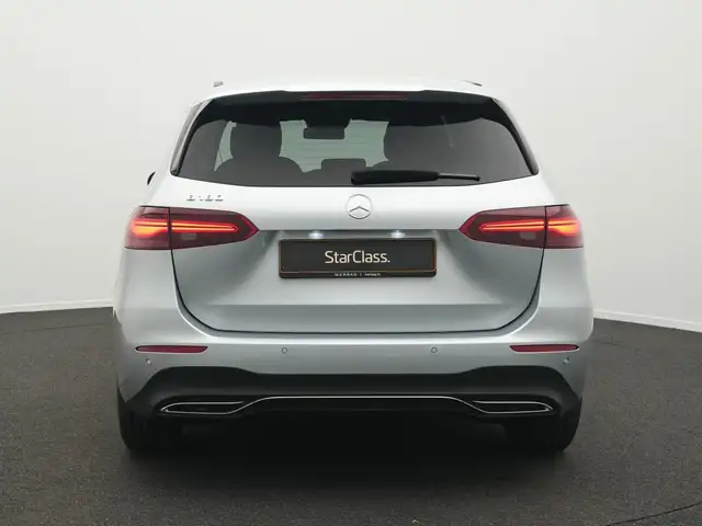 Mercedes-Benz B-Class view 4