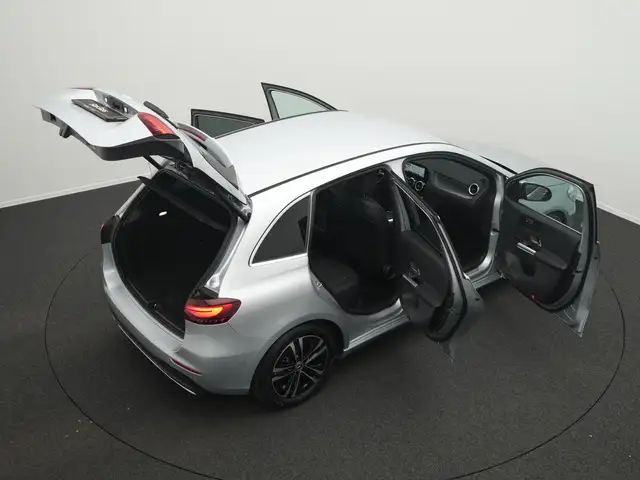Mercedes-Benz B-Class view 15