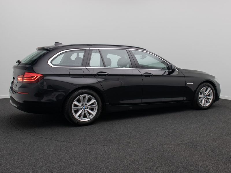 BMW 530 NaviProf GeschwindigReg PDC Bi-Xenon Leder — photo 6