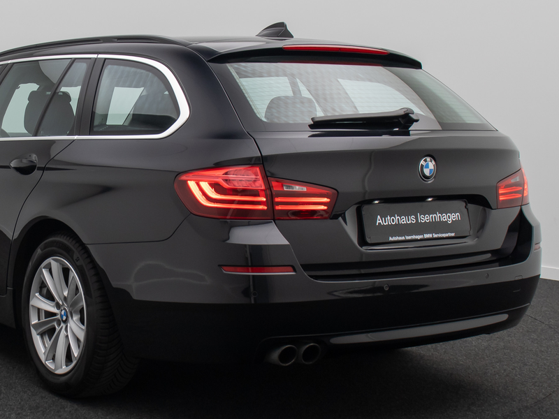 BMW 530 NaviProf GeschwindigReg PDC Bi-Xenon Leder — photo 19