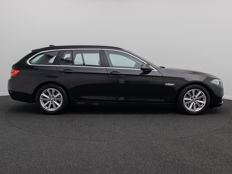 BMW 530 NaviProf GeschwindigReg PDC Bi-Xenon Leder — photo 5