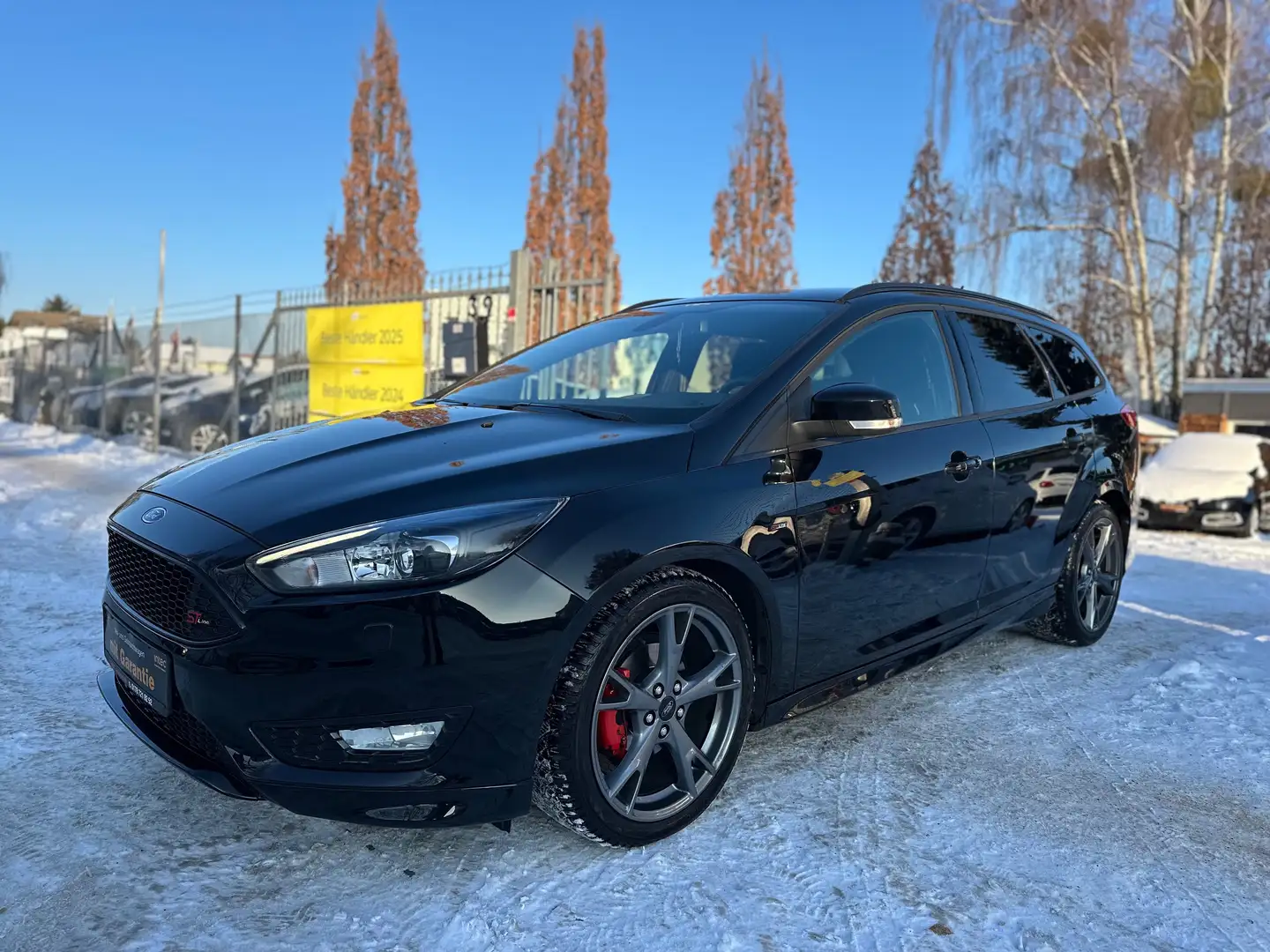 Ford Focus ST-Line,36.TKM,18.ZOLL,XENON,AMBIENTE,TEMPOMAT,SHZ Noir - 1