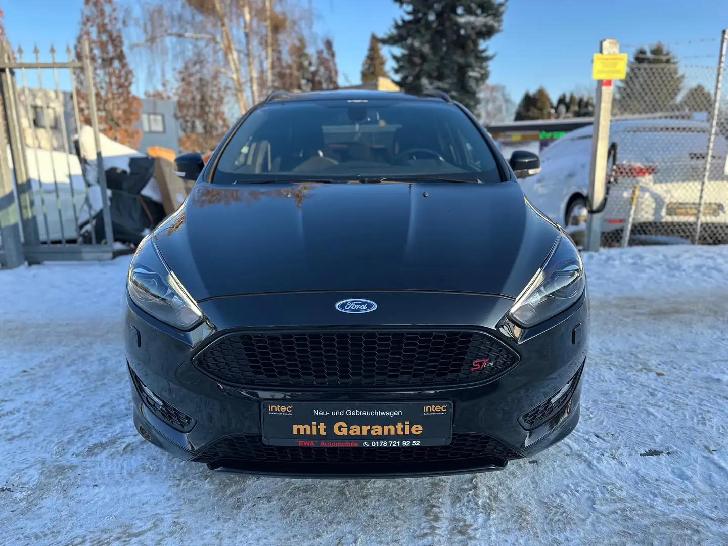 Ford Focus ST-Line,36.TKM,18.ZOLL,XENON,AMBIENTE,TEMPOMAT,SHZ Noir - 2