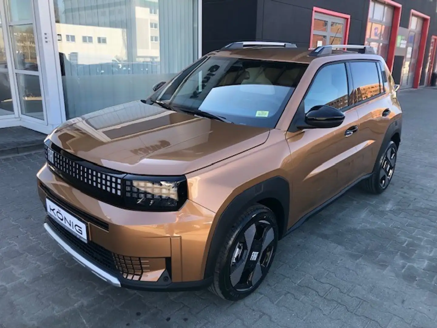 Fiat Grande Panda Elektro La Prima 113 PS Bronze - 1