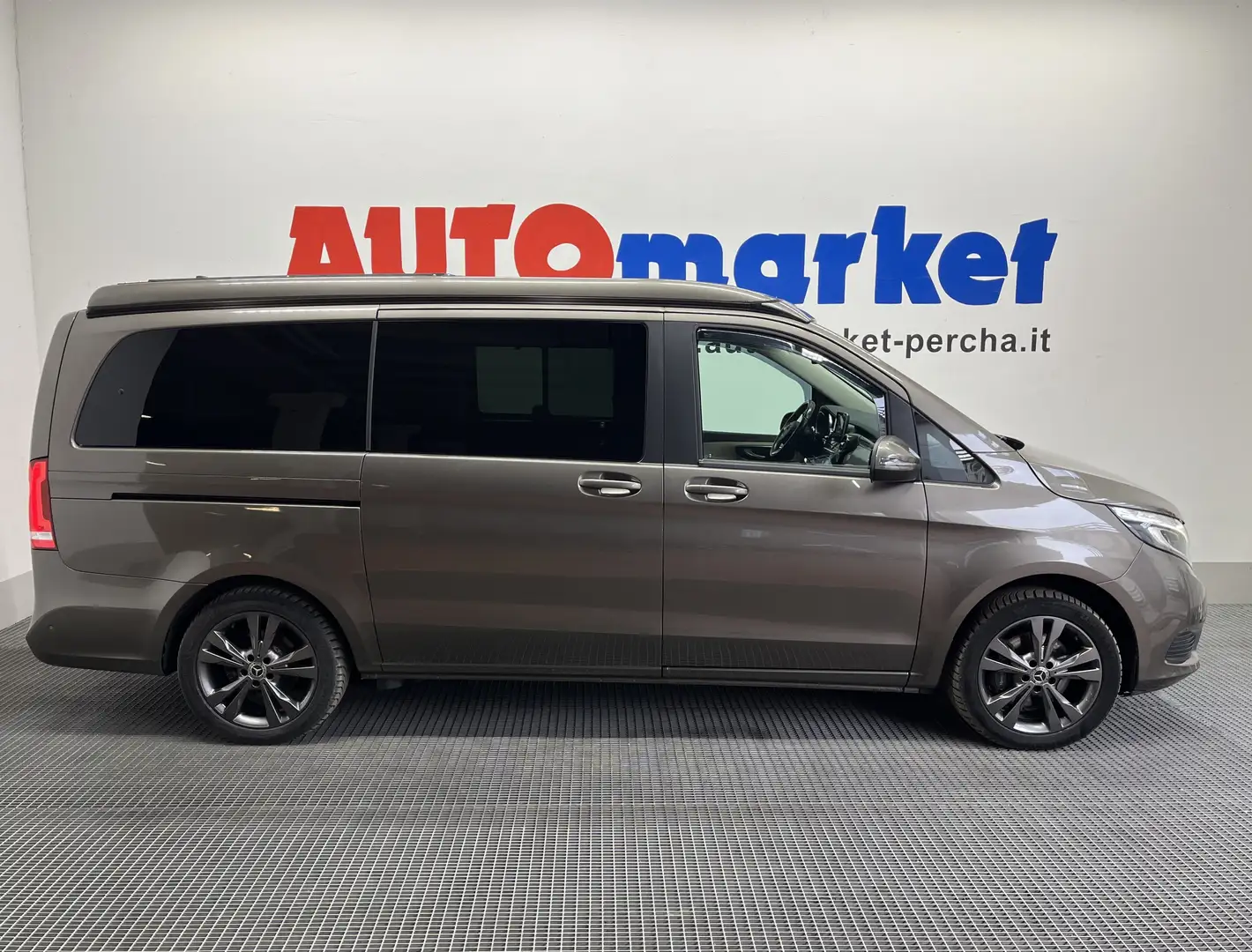 Mercedes-Benz Marco Polo V 220 CDI 4Matic Grau - 1