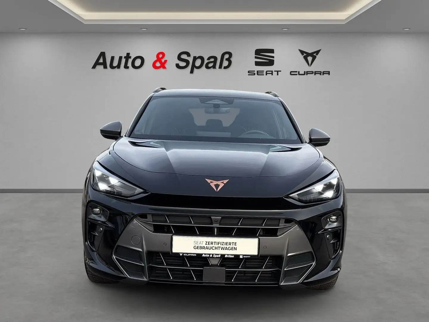 CUPRA Terramar 1.5 eTSI 110 kW Schwarz - 2