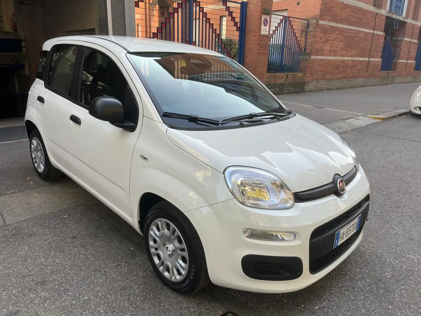 Fiat Panda Panda ICON Pandina 1.0 Hybrid KM0 *PROMO CASH* Bianco - 2