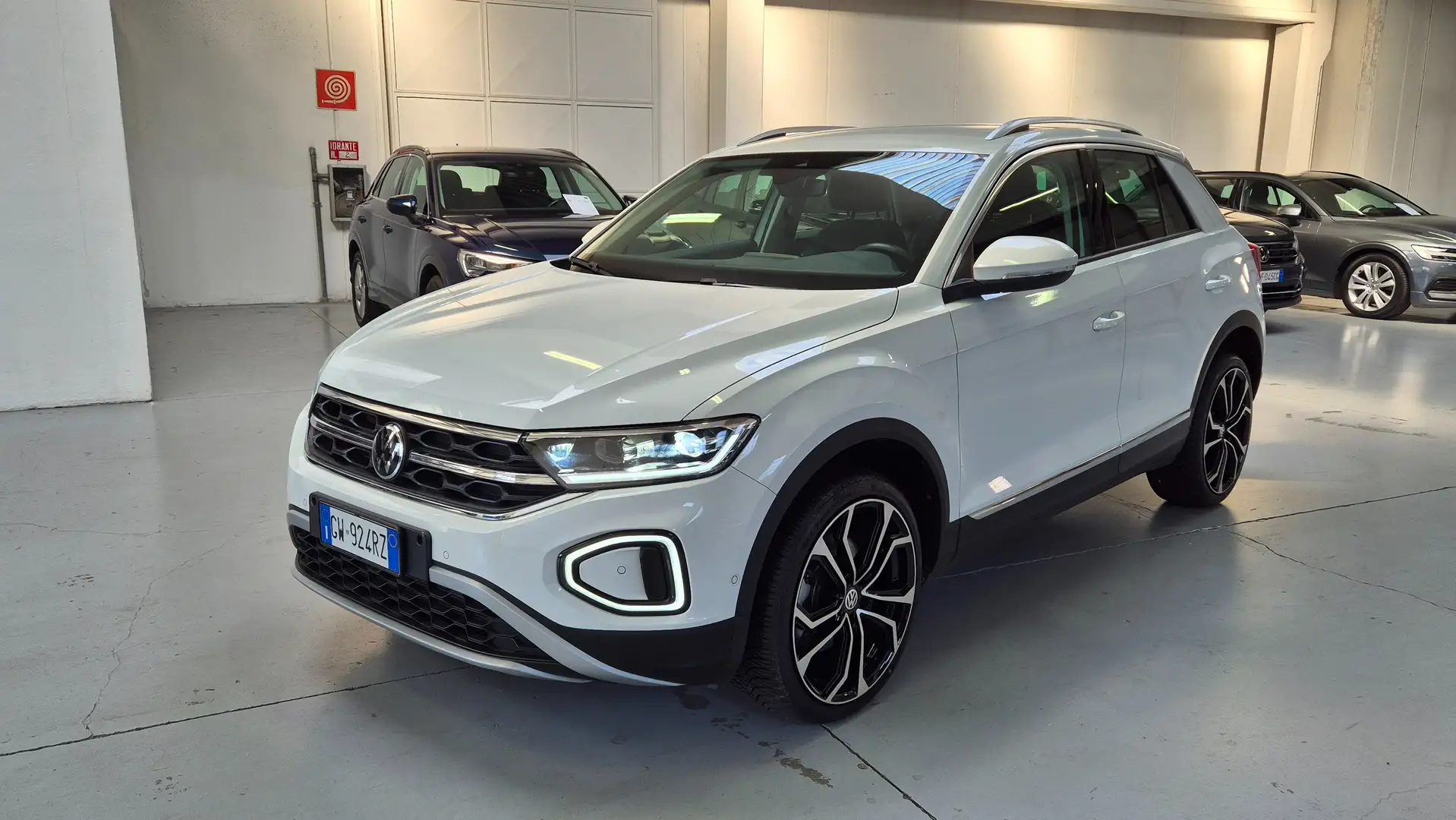 Volkswagen T-Roc T-Roc 2.0TDI 150cv dsg Style CERCHI 19-CARPLAY-LED Bianco - 1
