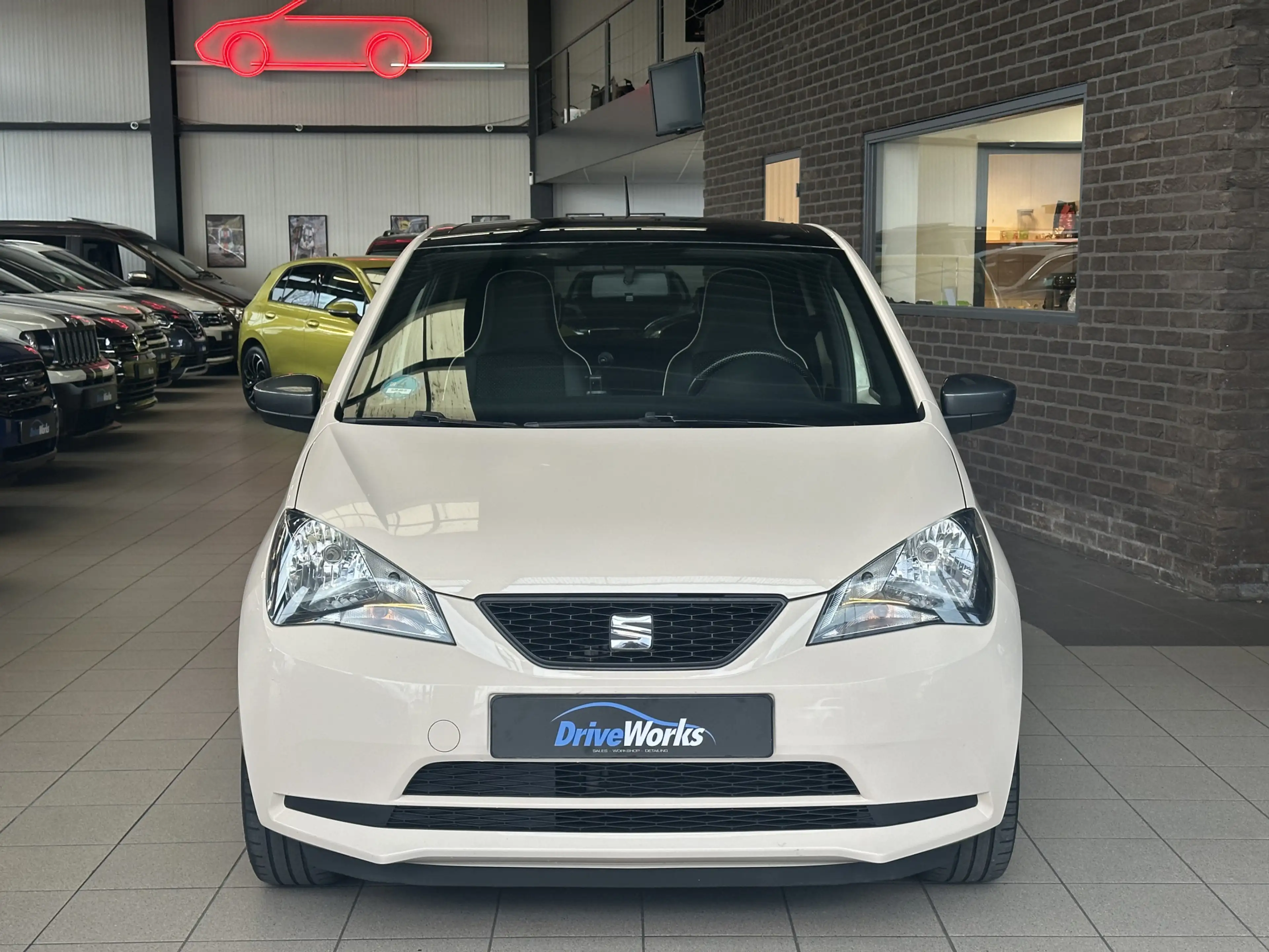 SEAT Mii 1.0 Mii by Mango | Alcantara | Panorama | Leer | I — photo 7