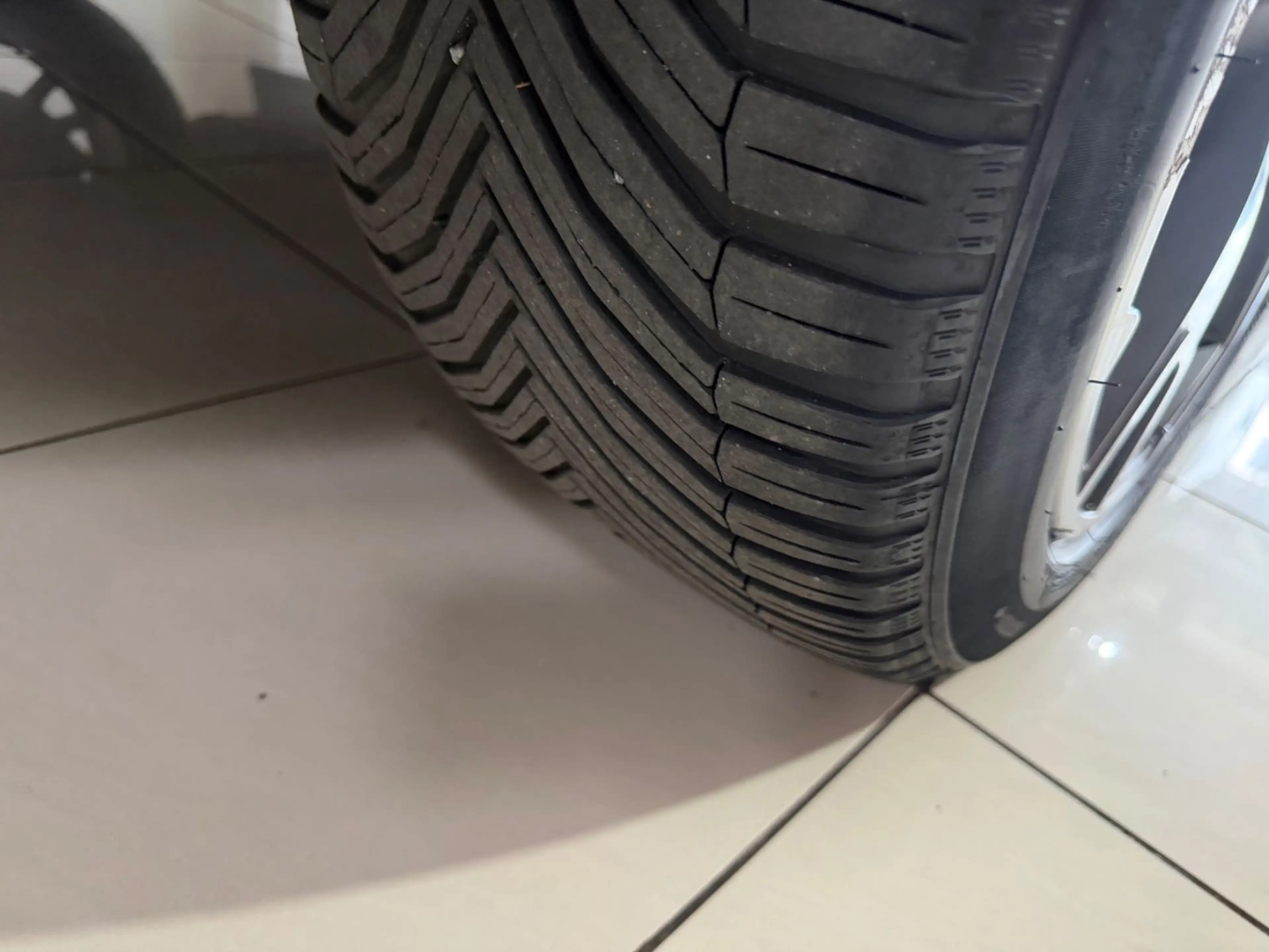 Maserati Levante Diesel 3.0*2.HAND*PANO*AHK*KEYLESS*360! — photo 11