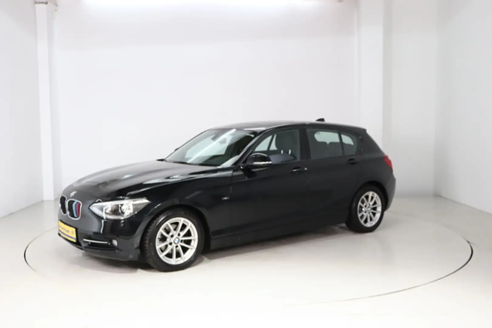 BMW 118 d Sport-line * Bi-Xenon * PDC * Tempomat Noir - 1