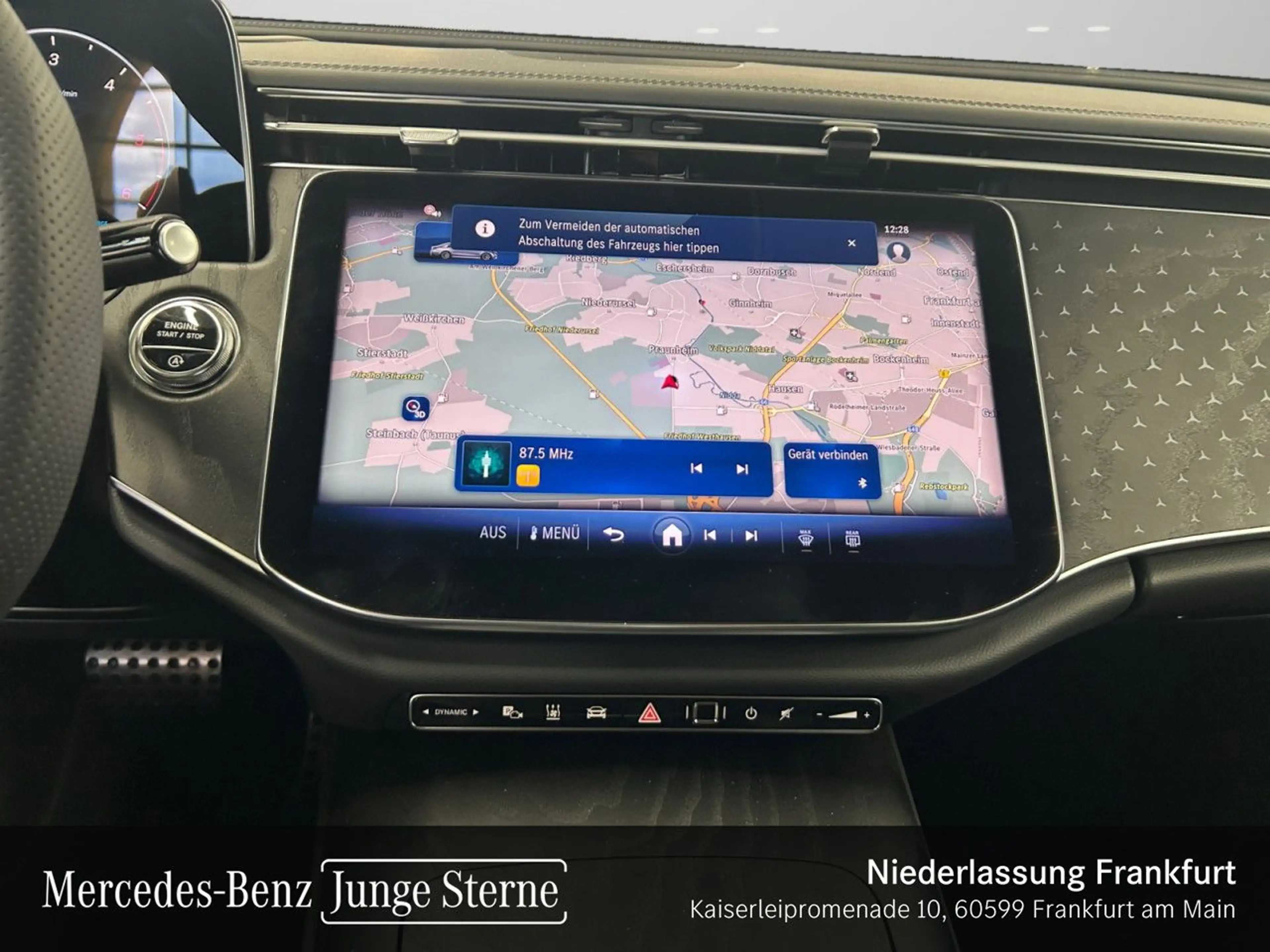 Mercedes-Benz E 220 d AMG Fahrass 360° Airmat Stdhzg Pano Distr+ — photo 15