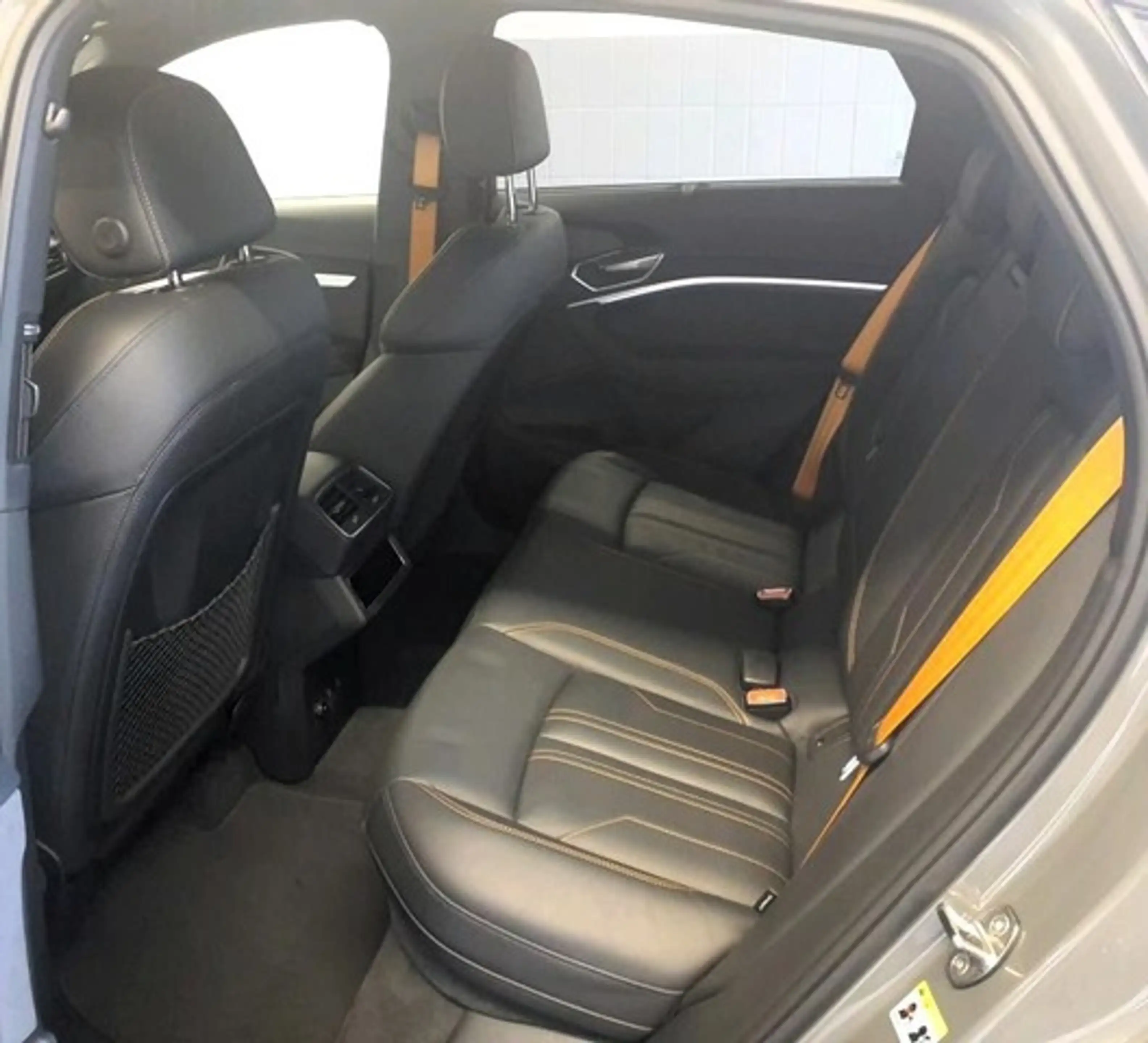 Audi e-tron Sportback 55 quattro S line black edition — photo 5