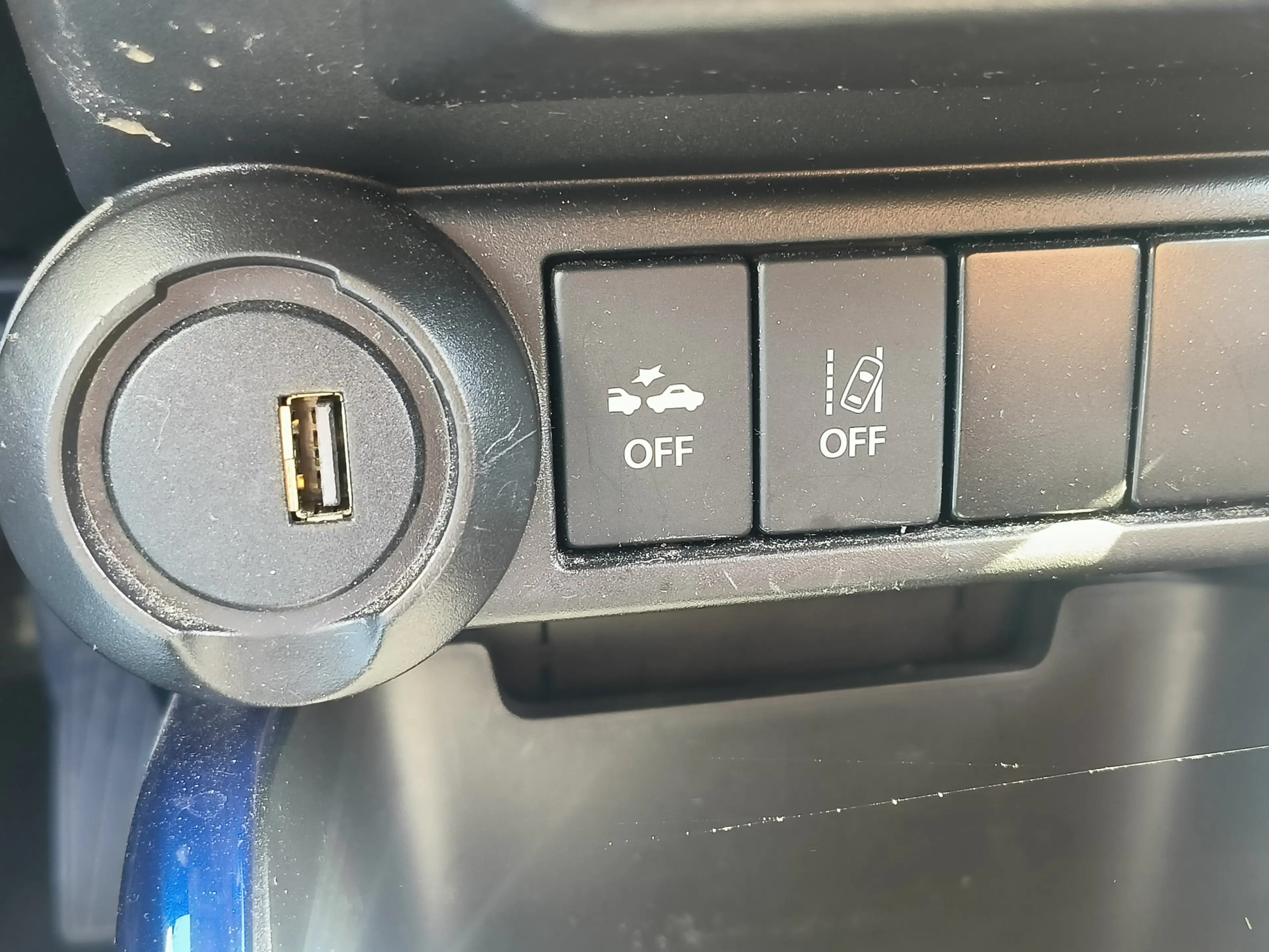 Suzuki Ignis 1.2 Smart Hybrid Select uit 2022 Rijklaar + 12 maa — photo 16
