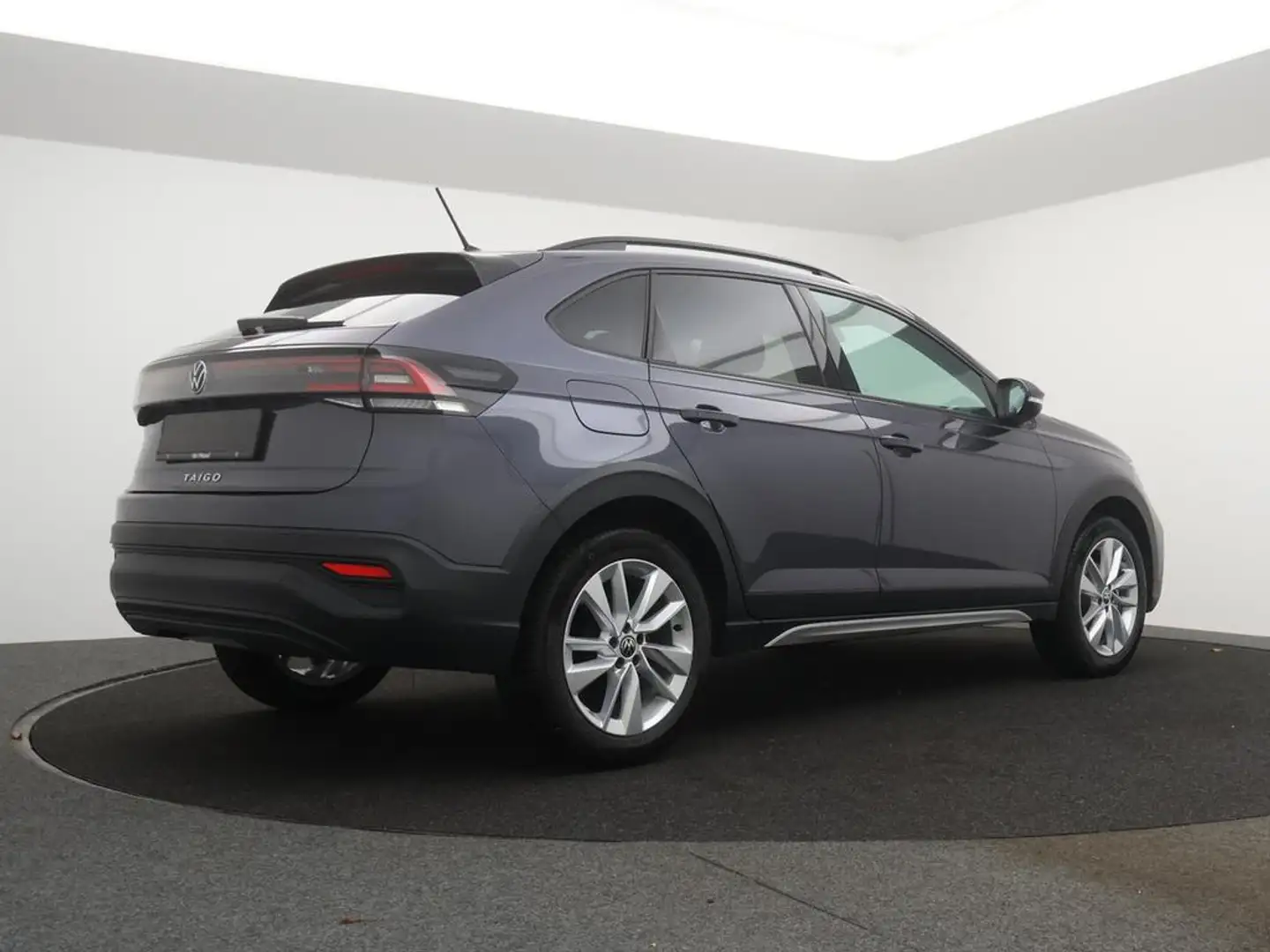 Volkswagen Taigo Taigo United 1.0 TSI  70 kW (95 pk) 5 versnellingen manueel / DEMO Grijs - 2