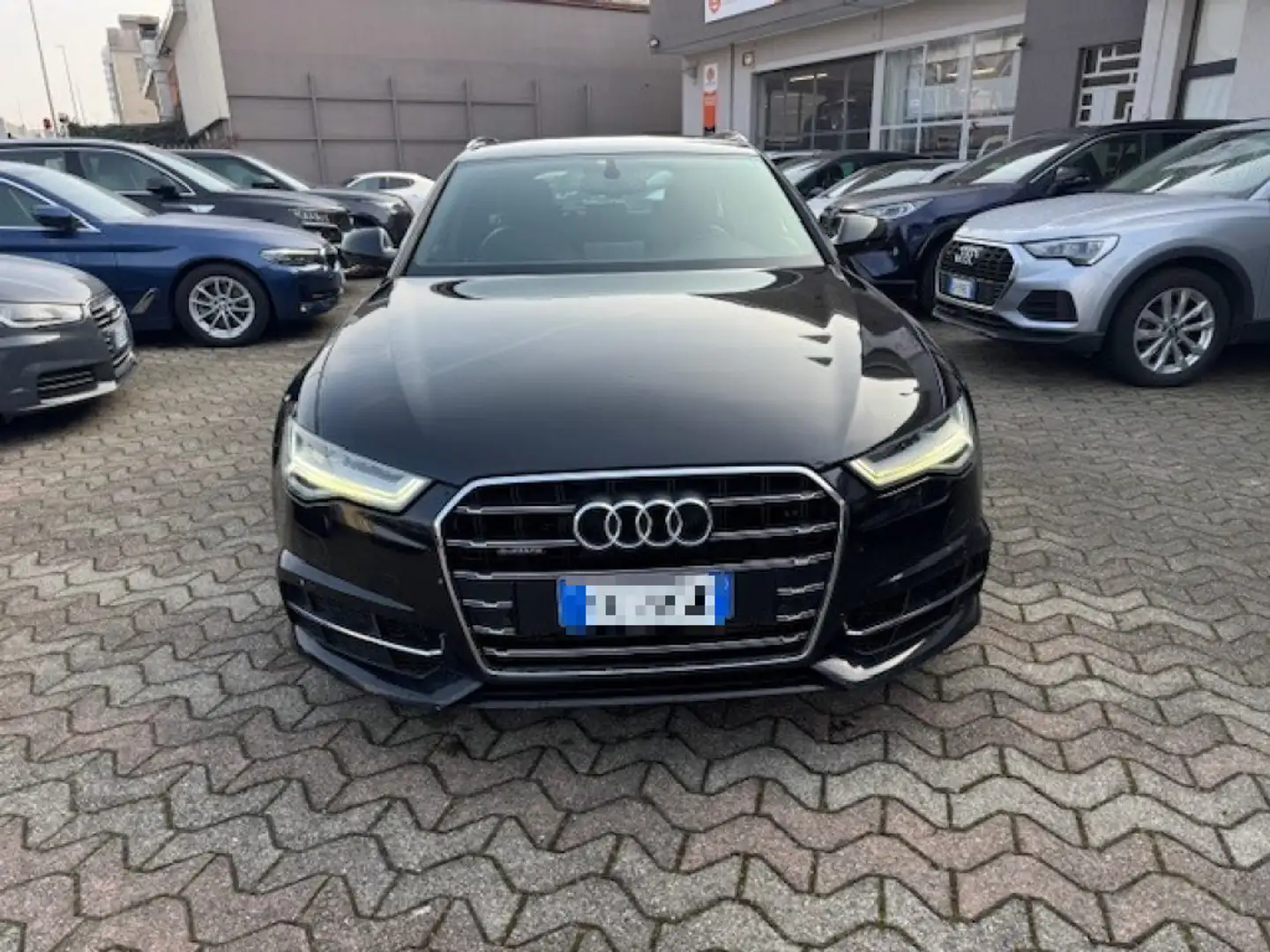 Audi A6 Avant 3.0 TDI 272 CV quattro S tronic S-LINE Nero - 2