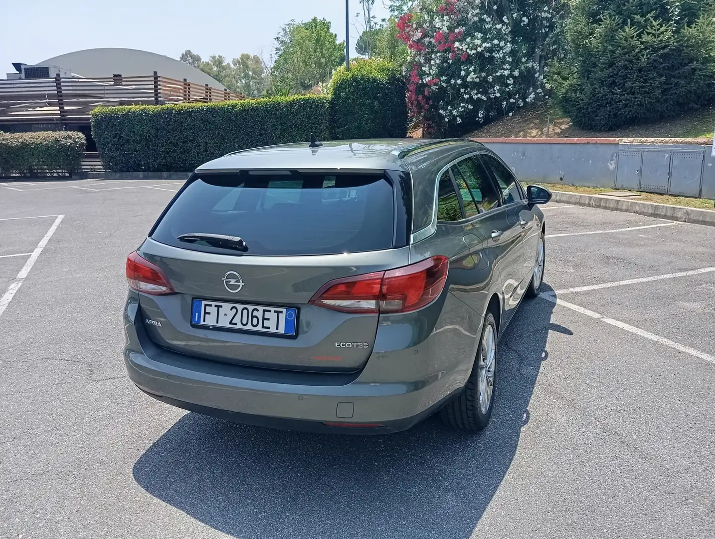 Opel Astra Astra V  Sports Tourer 1.4 t Innovation ecoM 110CV Grigio - 2