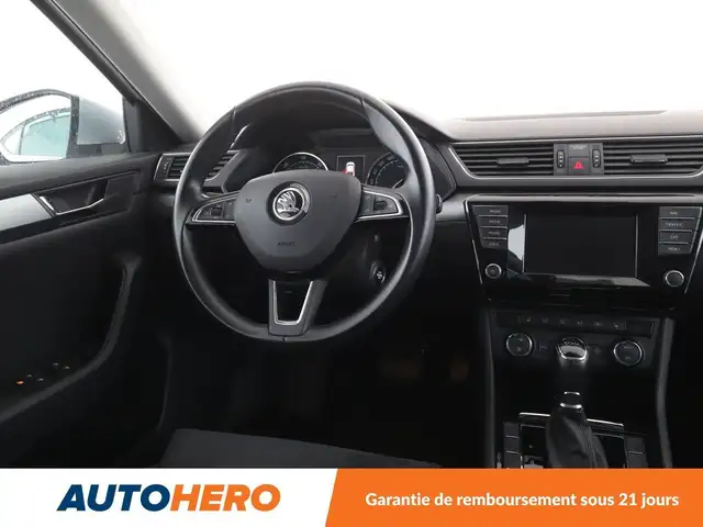 Skoda Superb view 13
