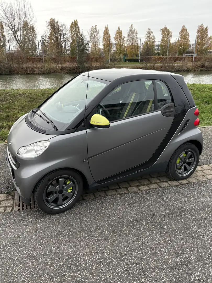 smart forTwo Edition greystyle Mhd 52 kW (451.380) Чёрный - 2