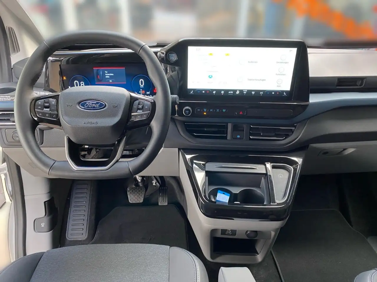 Ford Tourneo Custom 2026 — фото 14