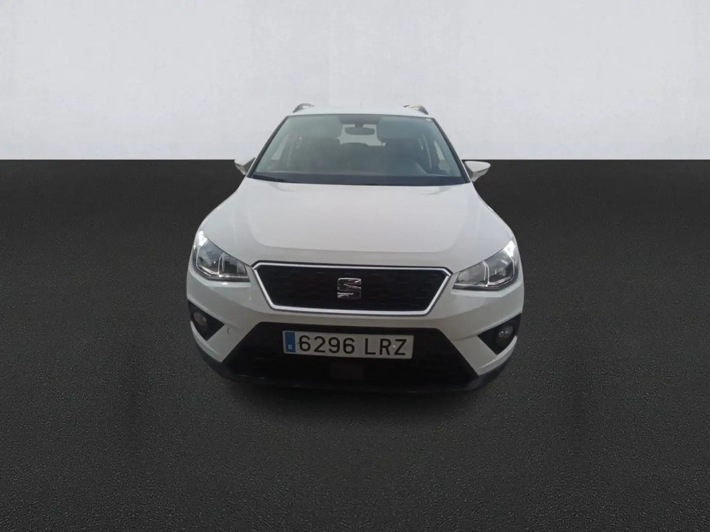 SEAT Arona 1.0 TSI S&S Style 110 Weiß - 2