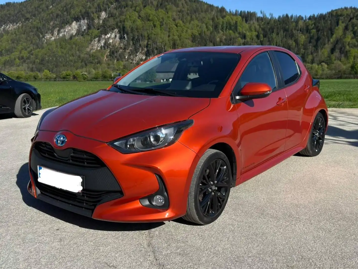 Toyota Yaris 1.5 Hybrid/Benzin Active Drive - 1