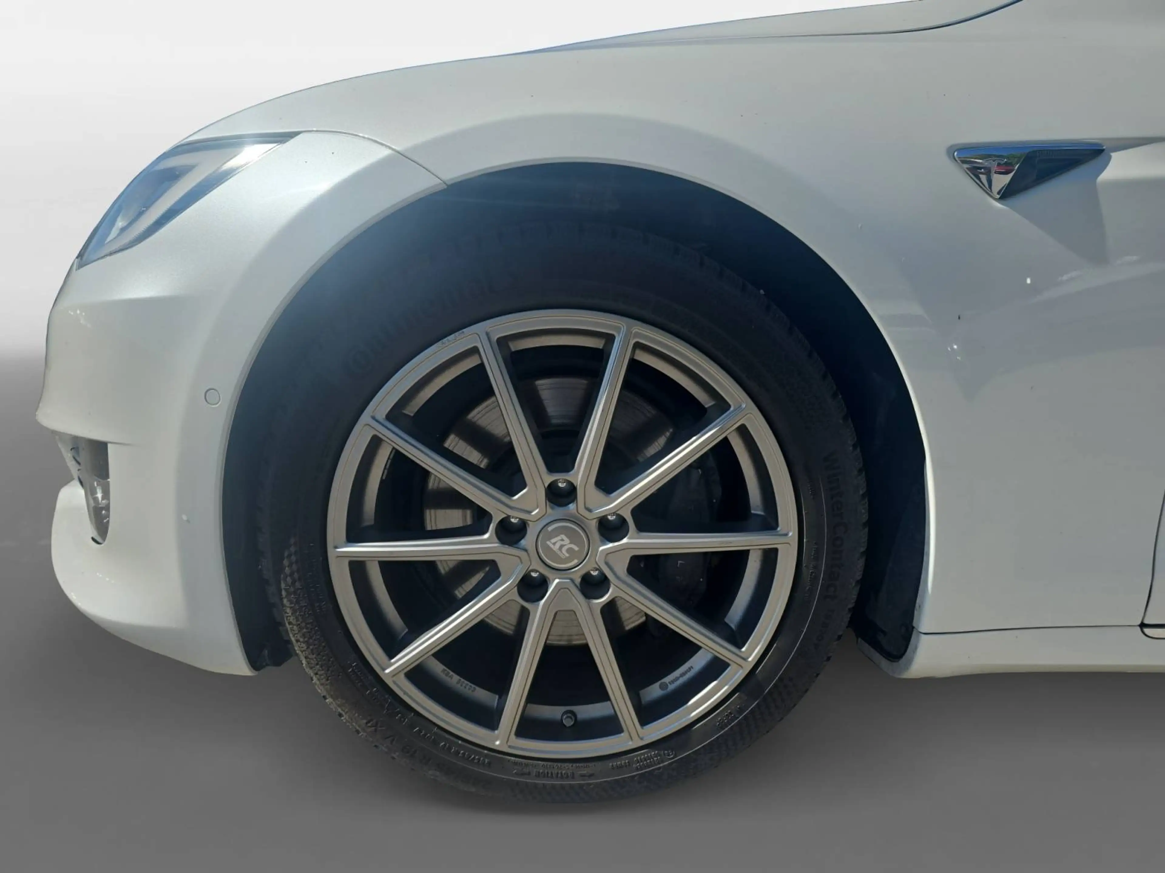Tesla Model S Model S Maximale Reichweite 100kWh — photo 14
