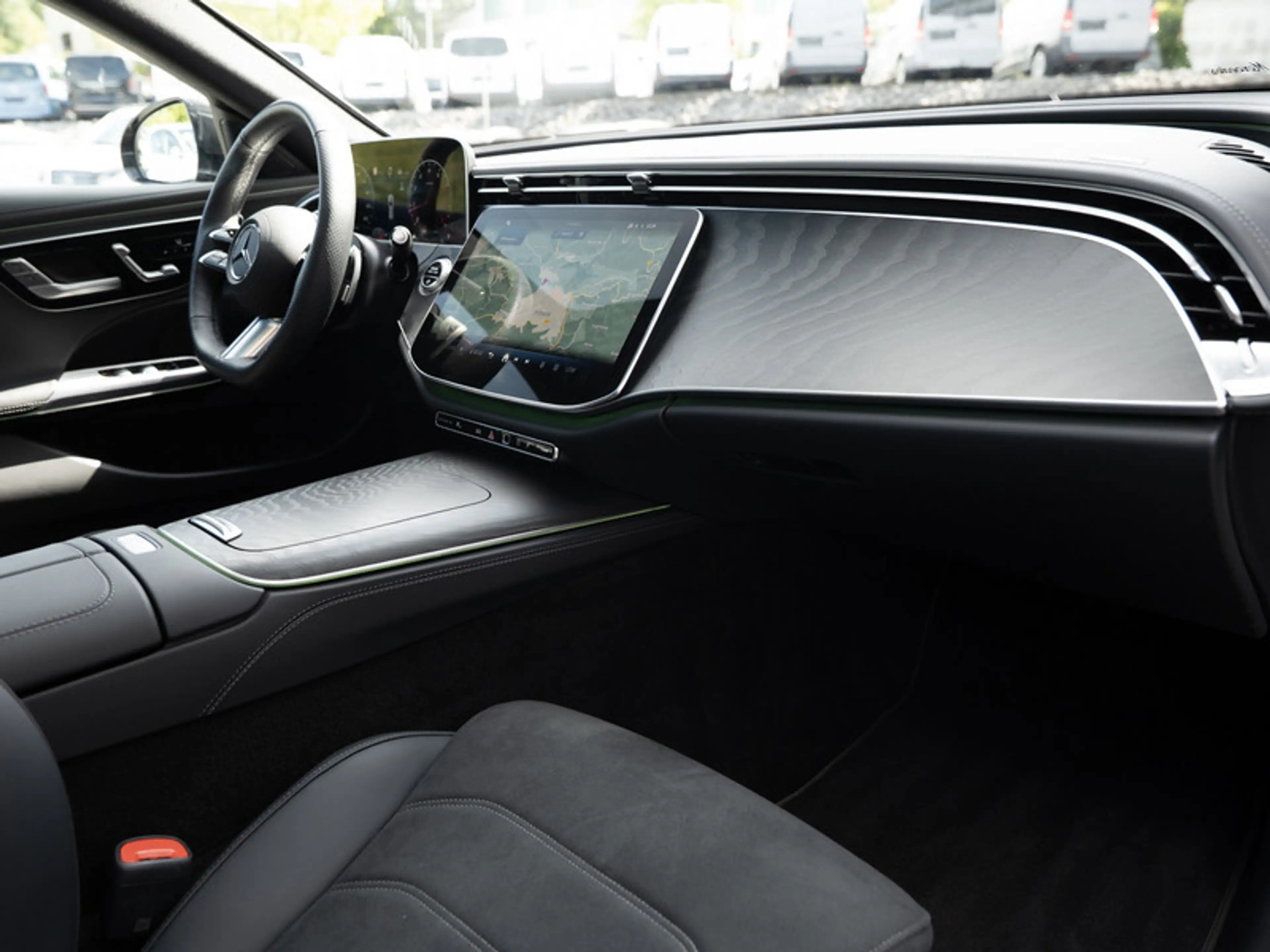 Mercedes-Benz E 450 4MATIC T-Modell AMG-Sport+Pano+Digital+AHK — photo 3
