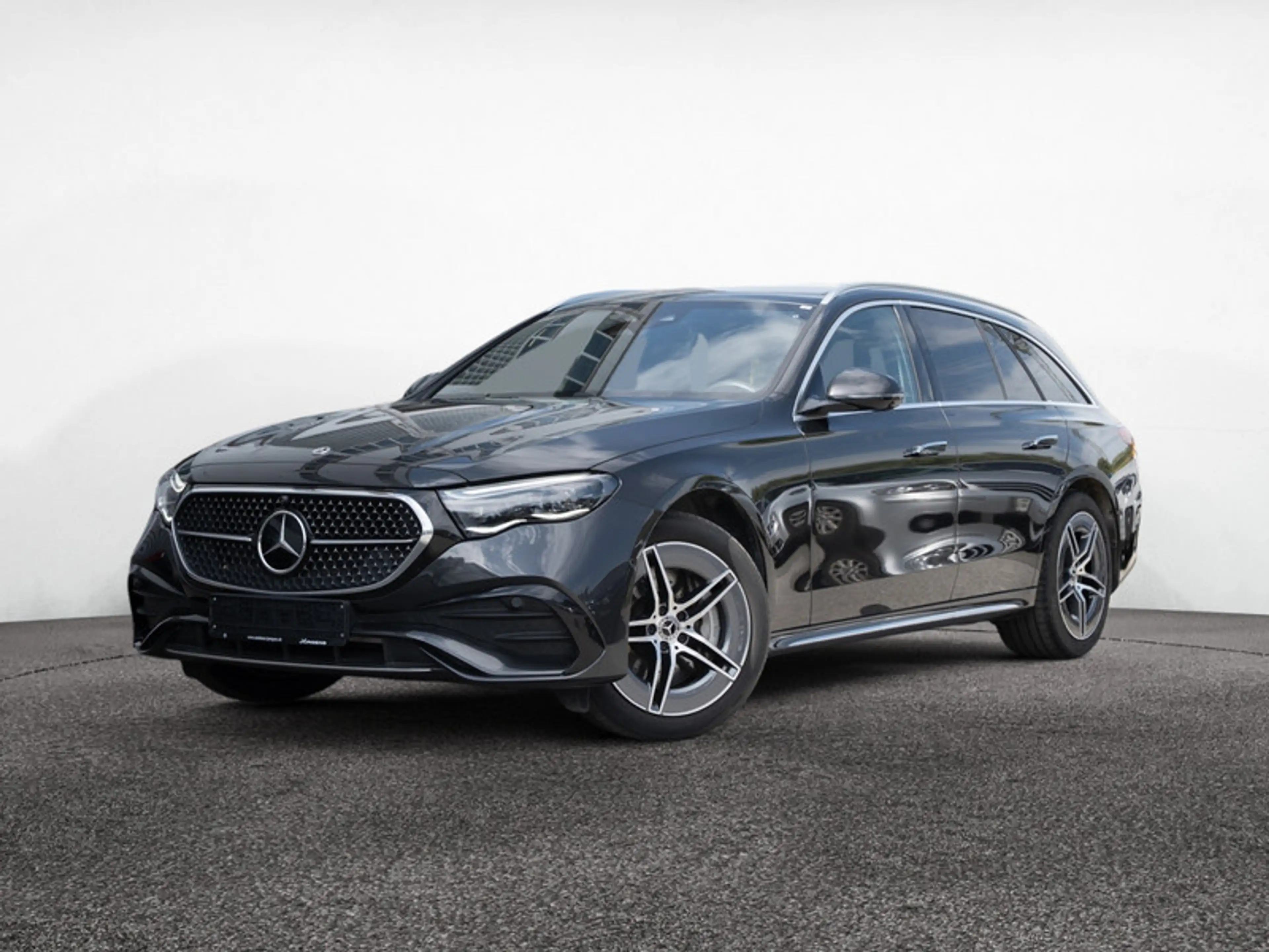 Mercedes-Benz E 450 4MATIC T-Modell AMG-Sport+Pano+Digital+AHK — photo 2