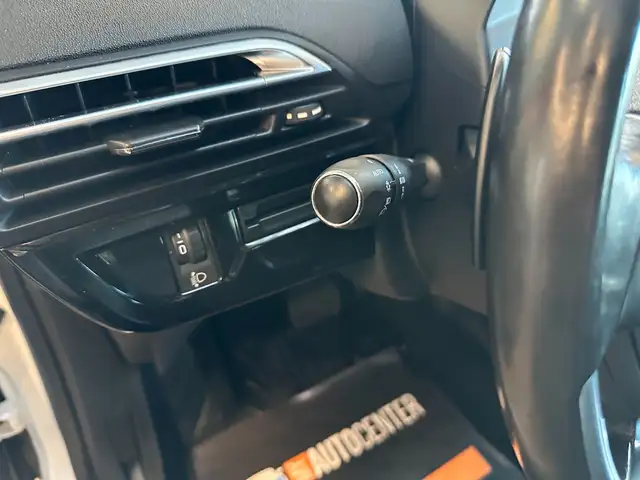Citroen C4 Picasso view 10