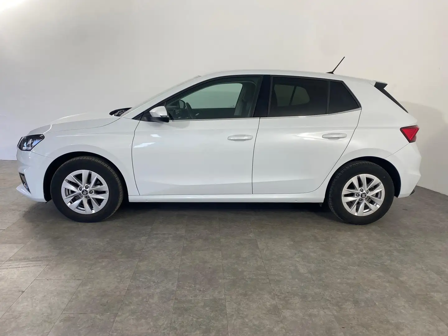 Skoda Fabia 1.0 TSI DSG Selection LED 85 kW (116 PS), Autom... Weiß - 2