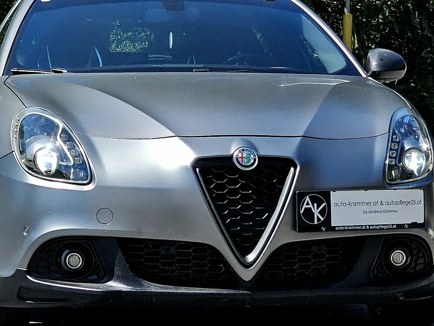 Alfa Romeo Giulietta Quadrifoglio Verde 1.750 TBi TCT *LAUNCH EDITIO... Grau - 2