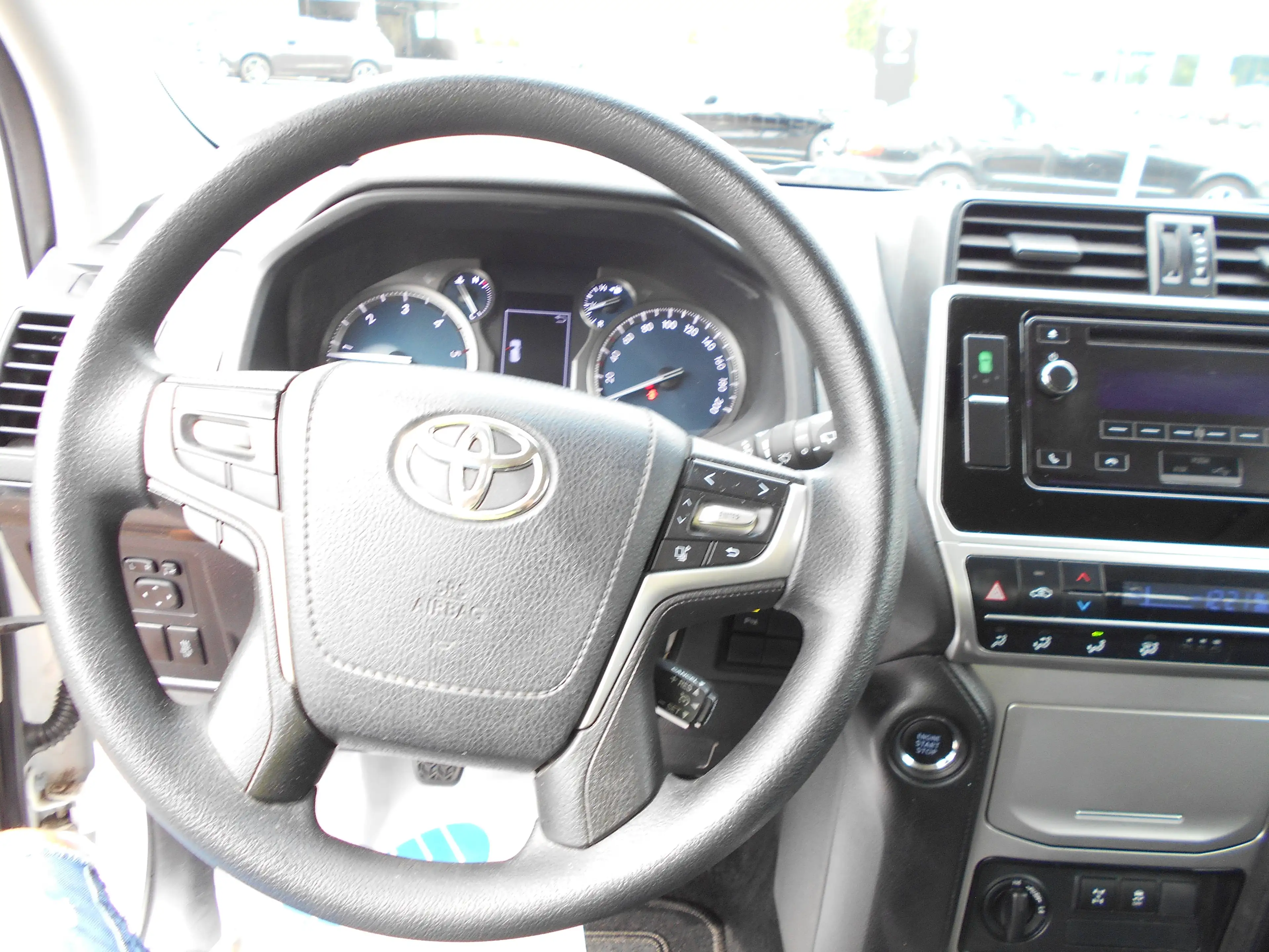 Toyota Land Cruiser Land Cruiser Diesel  3-Türer 2.8 D-4D Comfort — photo 3