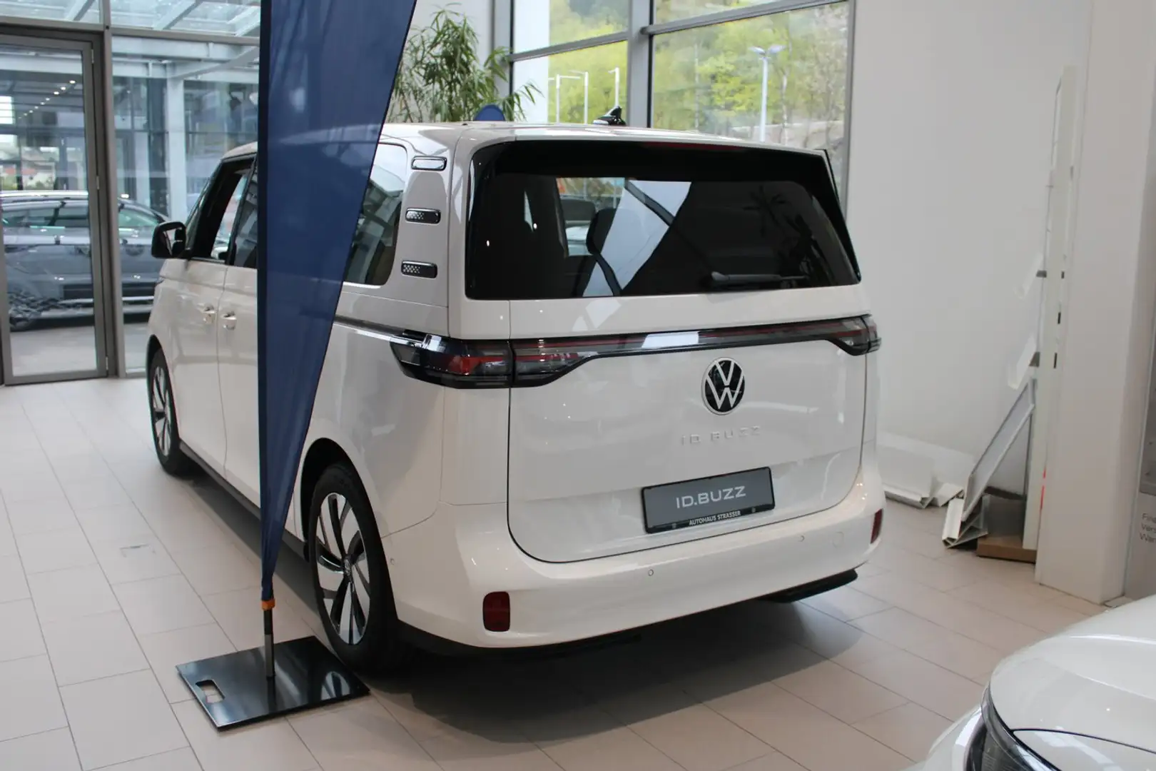 Volkswagen ID. Buzz VW ID. Buzz Pro 210 kW Weiß - 2