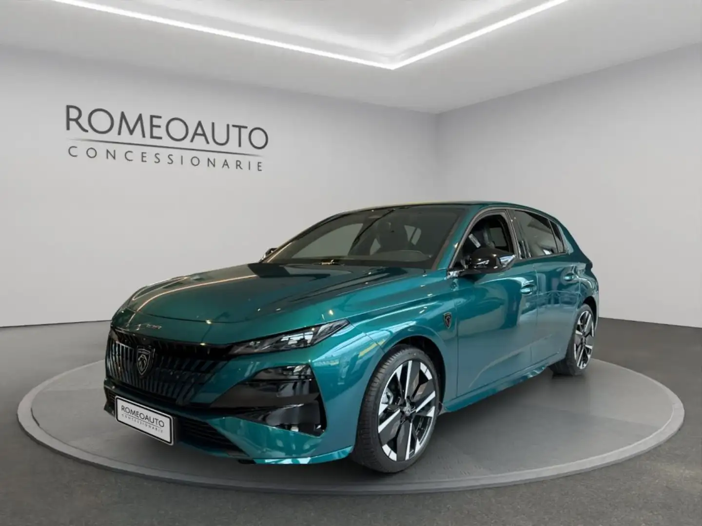 Peugeot 308 New BL Hybrid 145 CV e-DCS6 GT Blu/Azzurro - 1