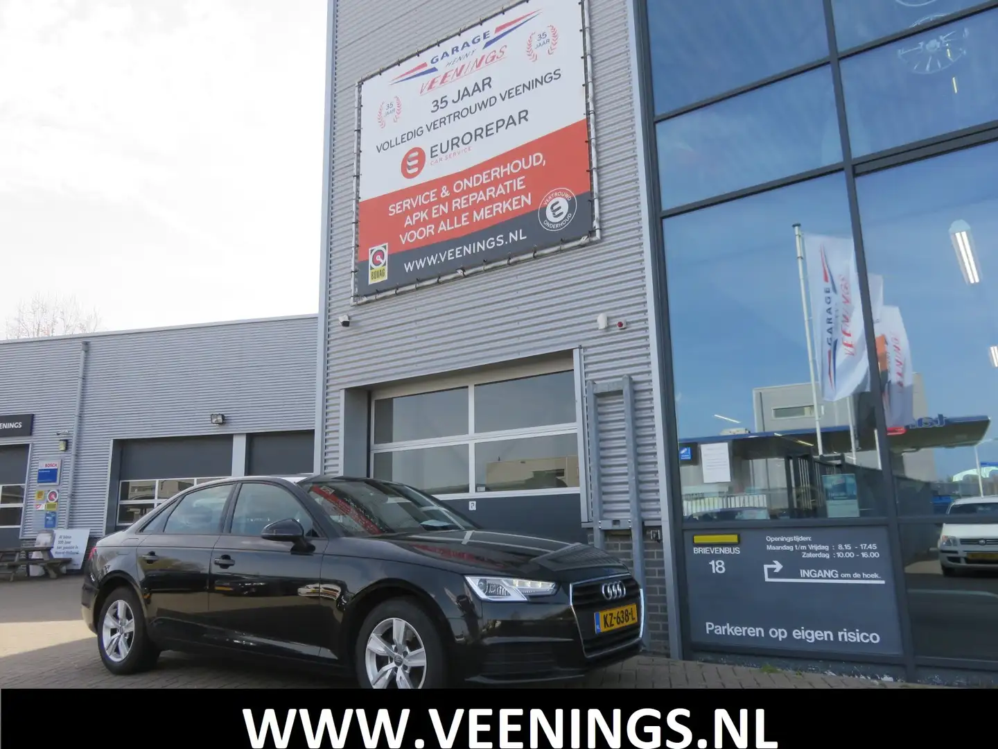 Audi A4 1.4 TFSI - XENON - NAVI - PDC - LED - NL AUTO - 1 Zwart - 1